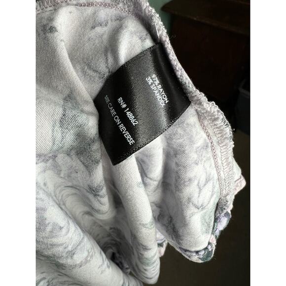 Torrid FLORAL TANK TOP purple - Picture 8 of 9